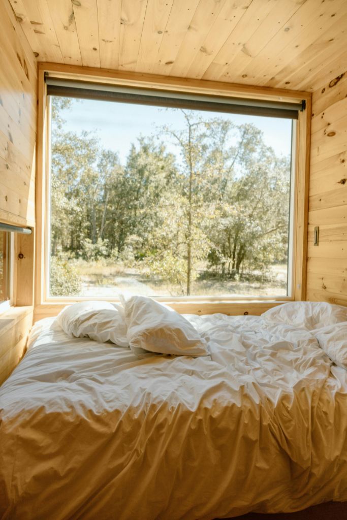 bedroom wall decor ideas