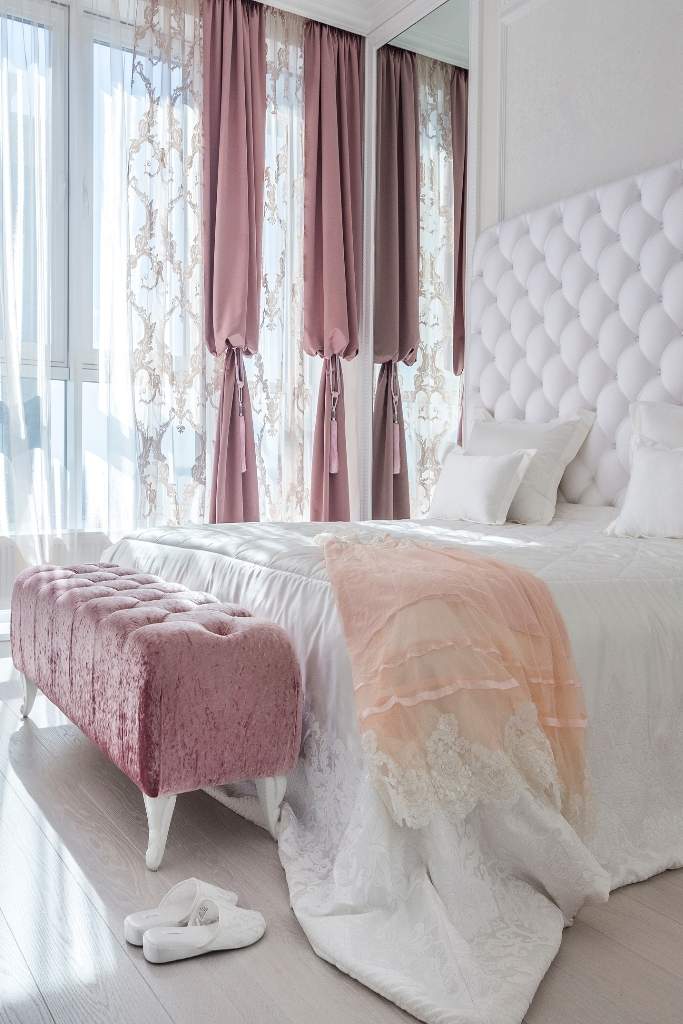 Natural Teenage Girl Bedroom