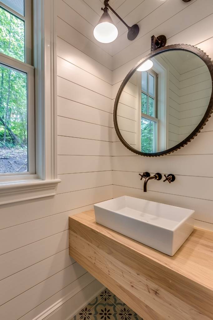 Small bathroom ideas