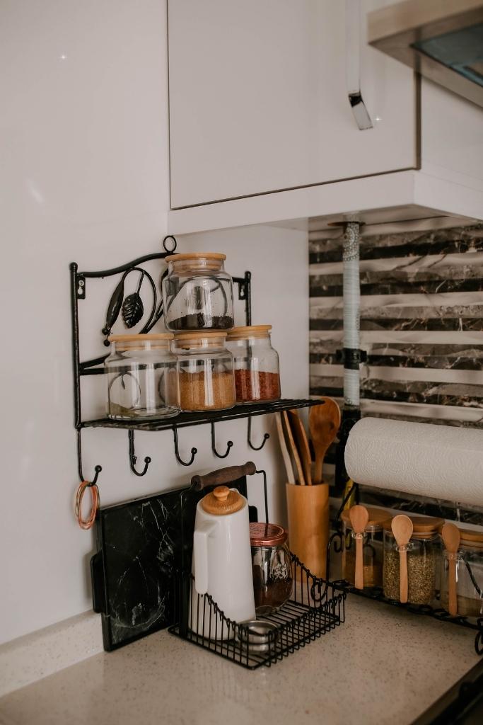 small kitchen storage ideas
