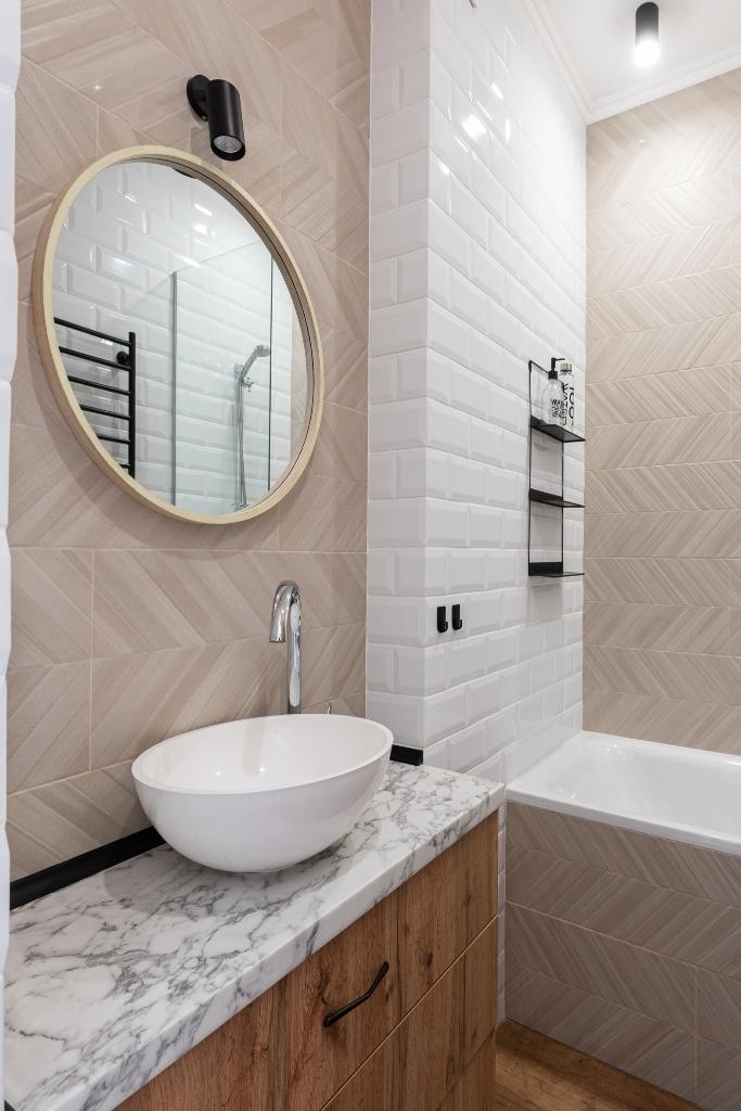 bathroom wall decor ideas