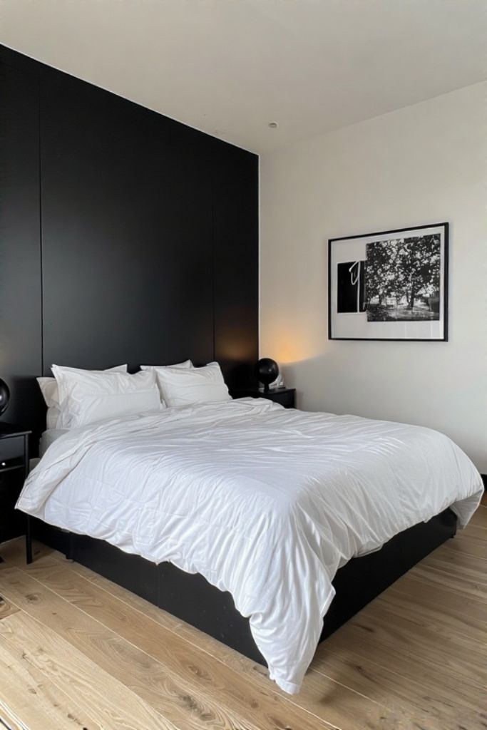 teenage girl bedroom